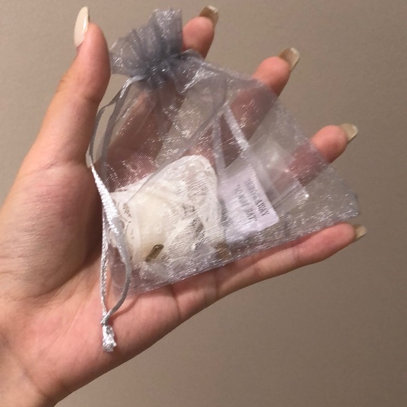 Chokers - Picture 3 of 4